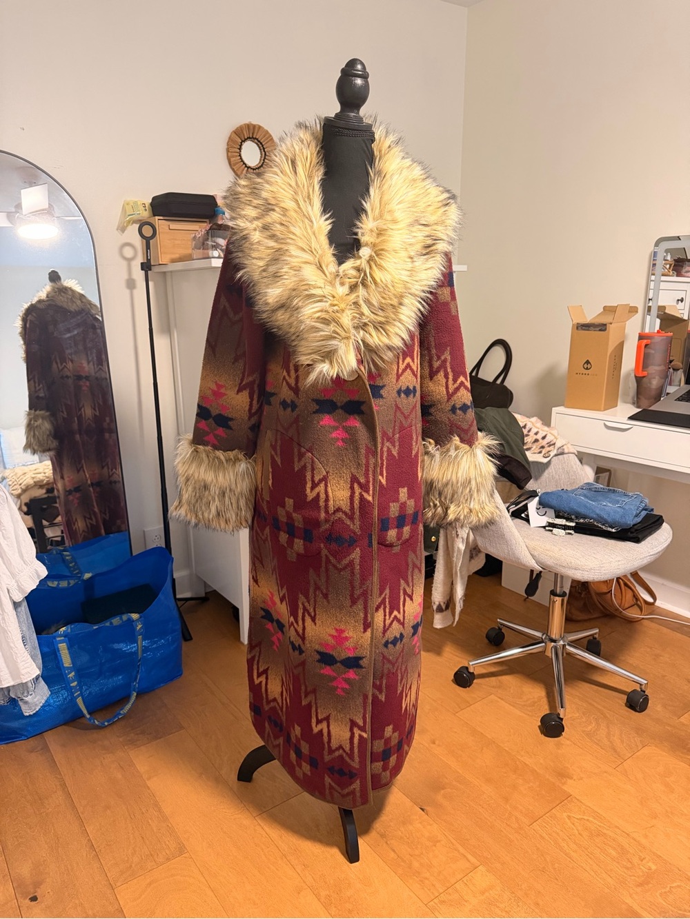 Tasha Polizzi Southwestern Print Faux Fur Adirondack Blanket Coat - Picture 2 of 8